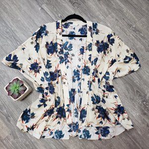 Talula Aritzia Floral Kimono Sz S M